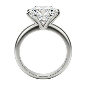 Round Brilliant Cut Diamond Engagement Ring – Classic Solitaire